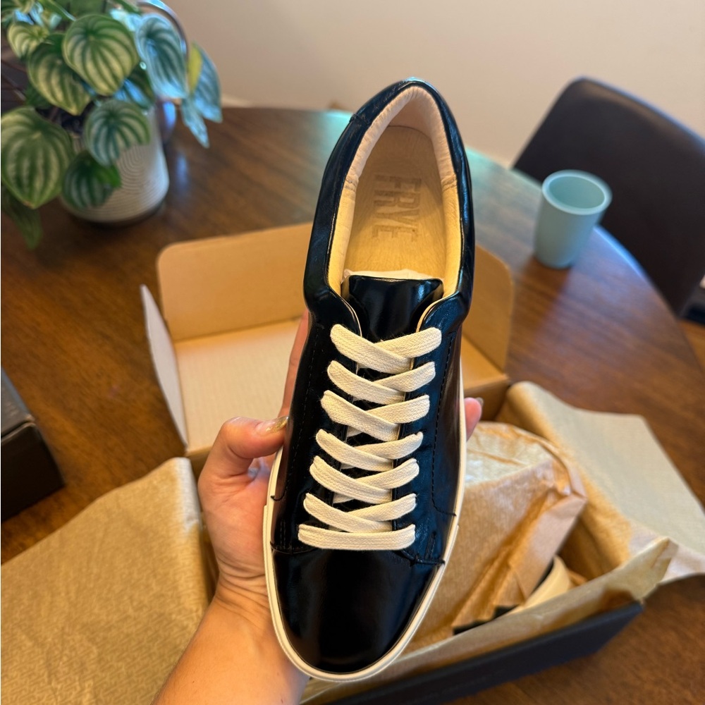 FRYE leather sneakers
